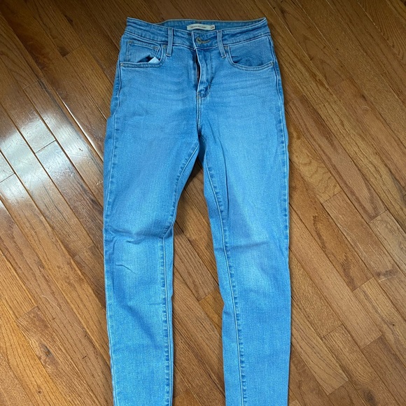 Levi Jeans - Picture 1 of 2